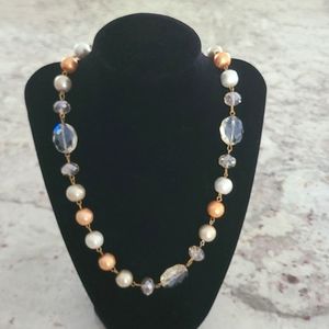 Ole Gold/Clear Necklace and Earring Set